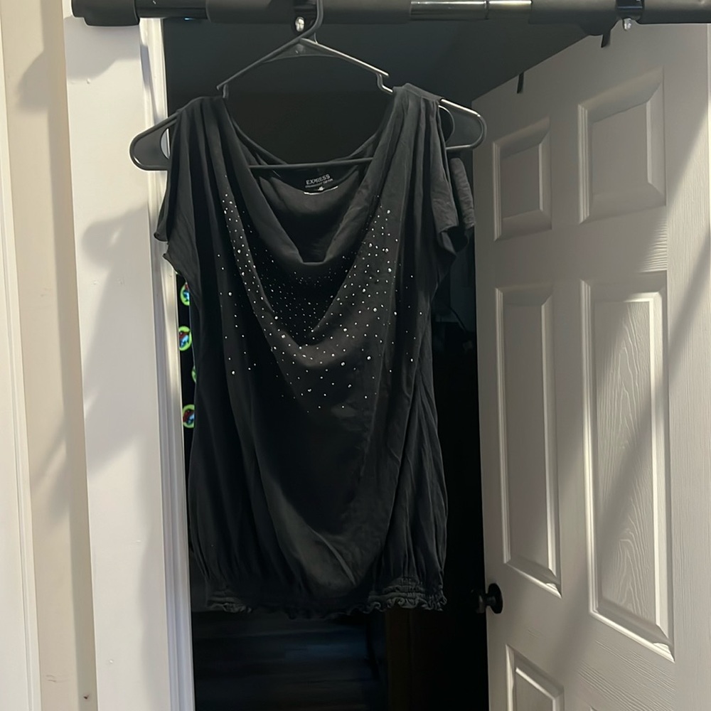 Women’s Express Top